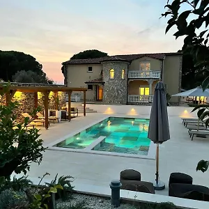 Olivea Luxury Apartment